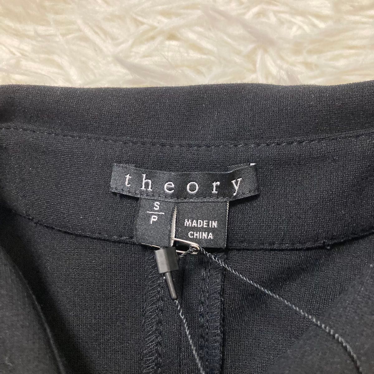 theory セオリー 新品タグ付き シャツワンピース 長袖 黒 S theory セオリー 新品タグ付き シャツワンピース 長袖 黒 S