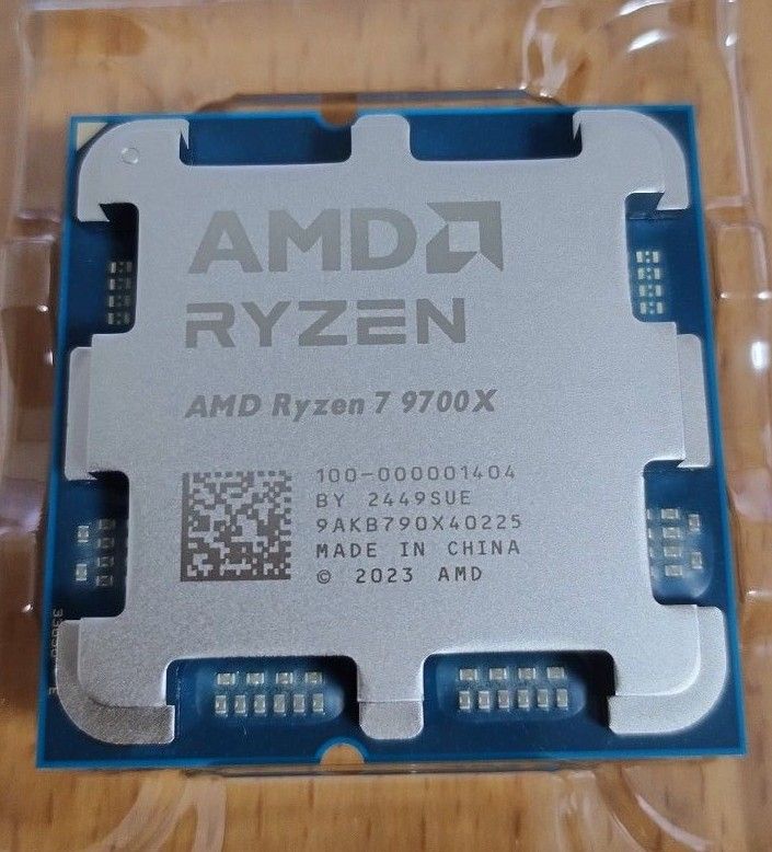 動作確認済/ほぼ新品」AMD Ryzen 7 9700X 本体のみ|Yahoo 動作確認済/ほぼ新品」AMD Ryzen 7 9700X 本体のみ|Yahoo