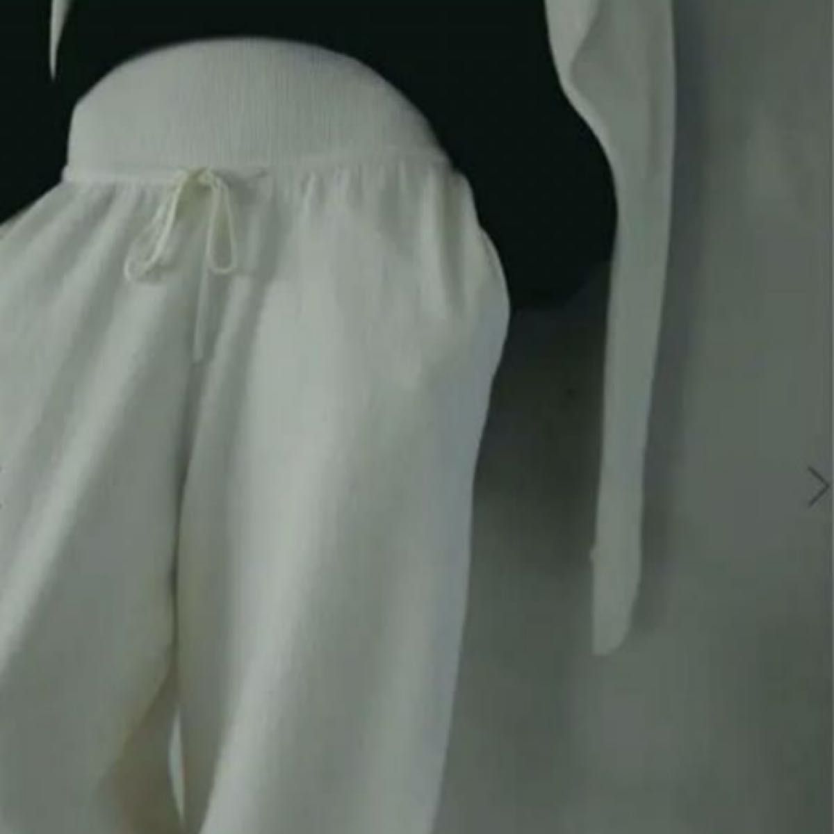 ETRE TOKYO 25ss 新作 リネンスムースニットパンツ ウエストゴム ETRE TOKYO 25ss 新作 リネンスムースニットパンツ ウエストゴム