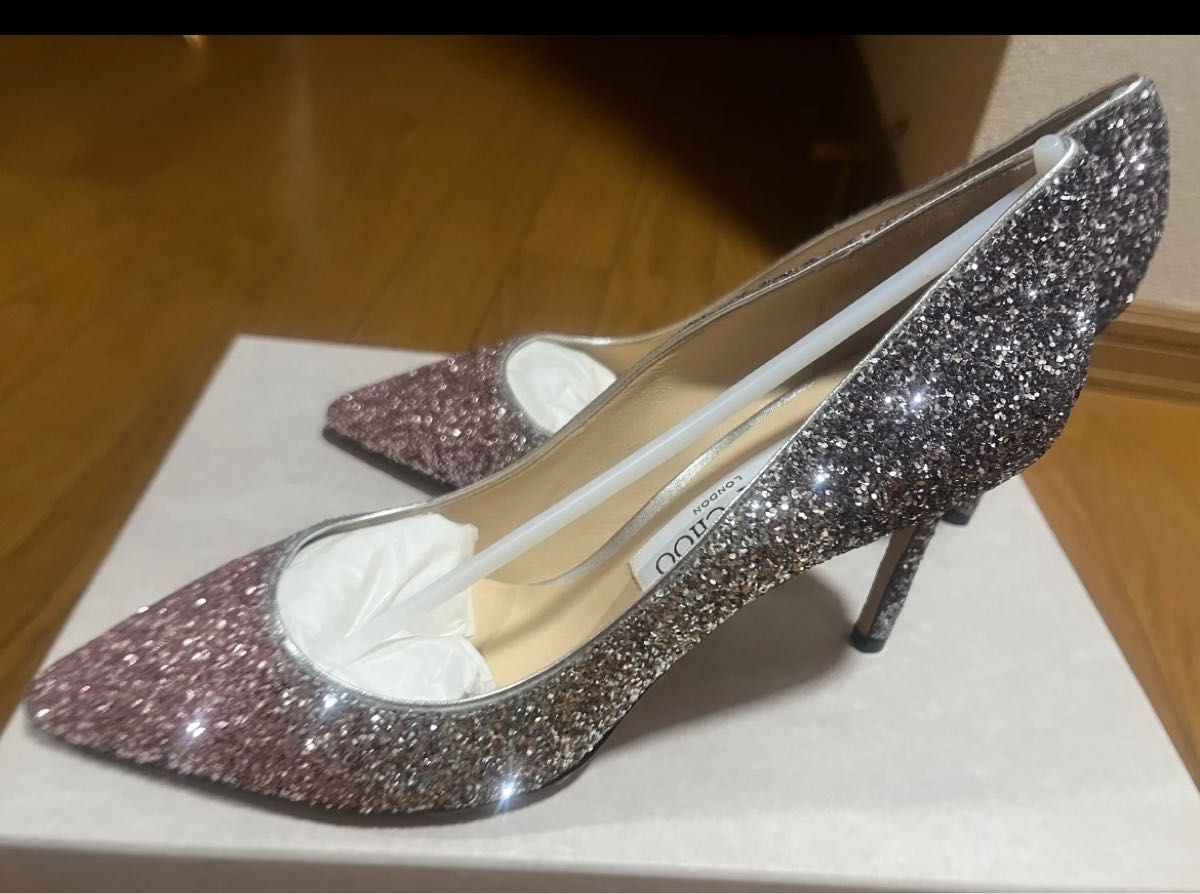 ジミーチュウ JIMMY CHOO グリッターラメ 仕上げハイヒール ジミーチュウ JIMMY CHOO グリッターラメ 仕上げハイヒール