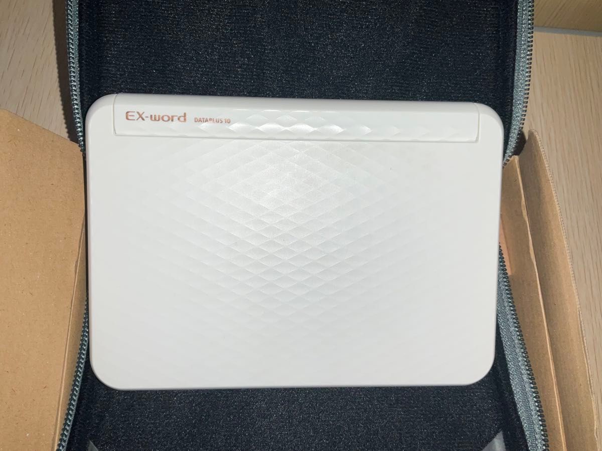 美品 XD-Z4700 電子辞書 AZ-4700edu 高校生|Yahoo!フリマ(旧 美品 XD-Z4700 電子辞書 AZ-4700edu 高校生|Yahoo!フリマ(旧