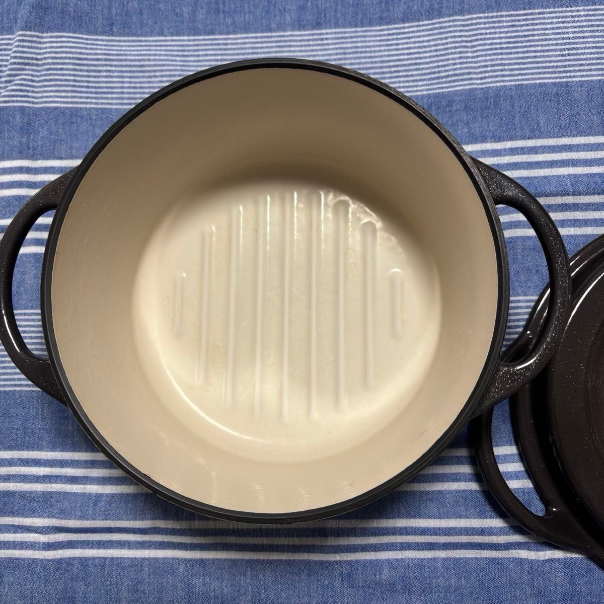 VERMICULAR OVEN POT ROUND#18|Yahoo!フリマ(旧PayPayフリマ) VERMICULAR OVEN POT ROUND#18|Yahoo!フリマ(旧PayPayフリマ)