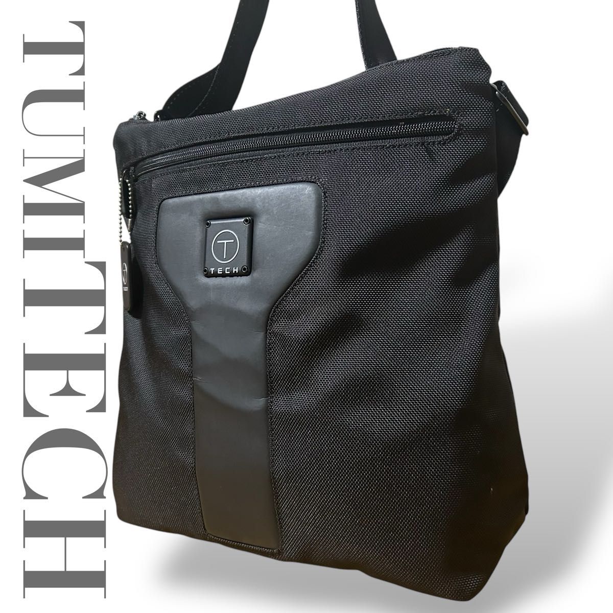 美品 トゥミ TUMI テック ショルダーバッグ メッセンジャー 美品 トゥミ TUMI テック ショルダーバッグ メッセンジャー