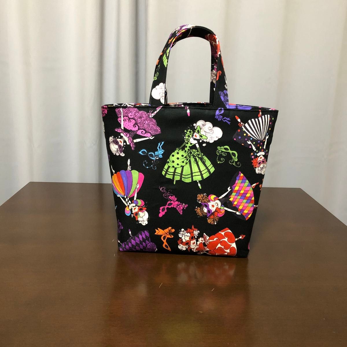 ハンドメイド 見返しトートバッグ(ロラライハリス)|Yahoo ハンドメイド 見返しトートバッグ(ロラライハリス)|Yahoo