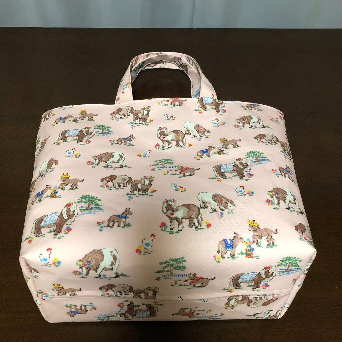 ハンドメイド 艶なしラミネート見返しトートバッグ(キャス ハンドメイド 艶なしラミネート見返しトートバッグ(キャス