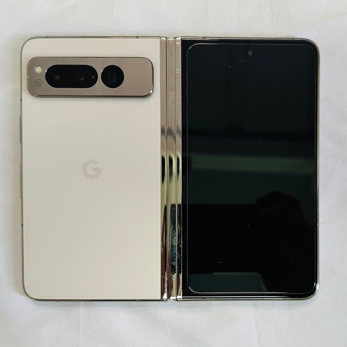Google Pixel Fold メモリー12GB ストレージ256GB Porcelain Google Pixel Fold メモリー12GB ストレージ256GB Porcelain