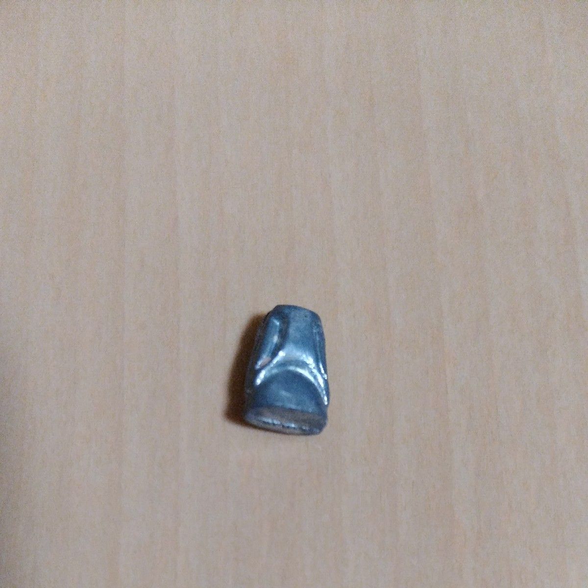 地層探検消しゴムの中の金属物体(モアイ像)激レア　希少品　珍品