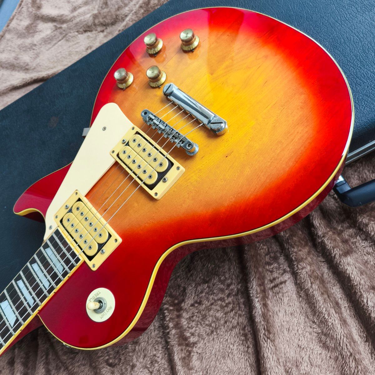 送料無料 YAMAHA SL500S レスポール 美品ですが les paul ヤマハ 送料無料 YAMAHA SL500S レスポール 美品ですが les paul ヤマハ