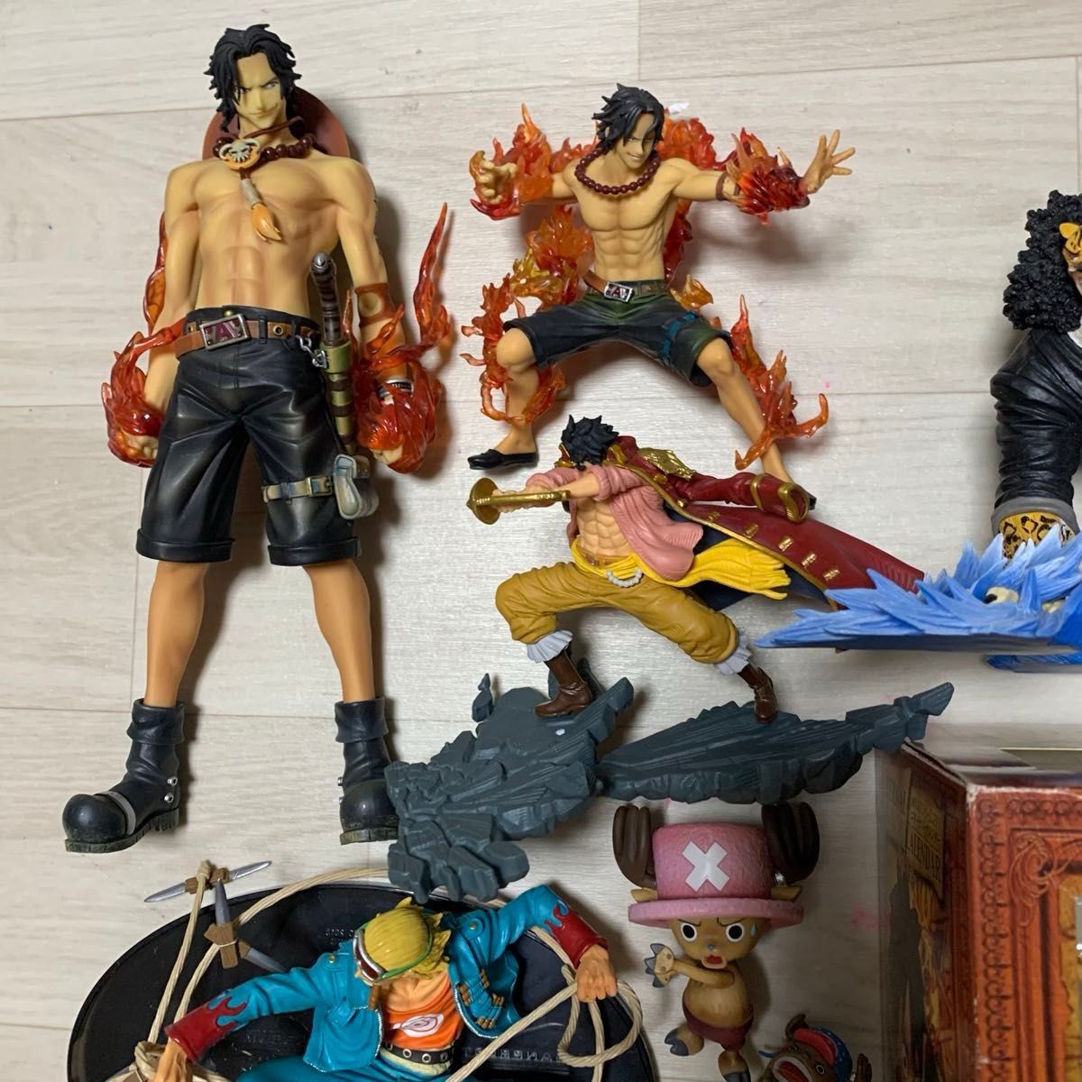 ワンピース ONE PIECE フィギュア まとめ売り 現状品|Yahoo ワンピース ONE PIECE フィギュア まとめ売り 現状品|Yahoo