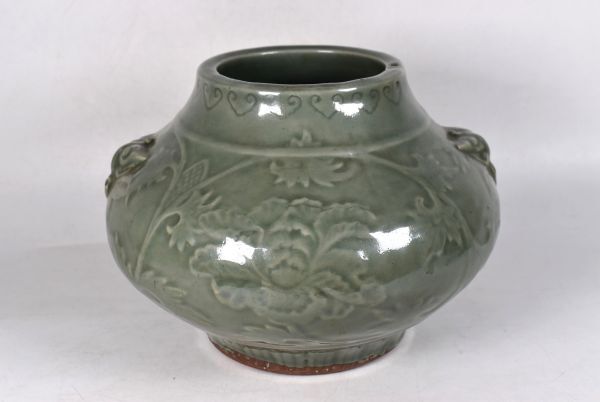 中国美術 龍泉窯 刻花紋獣面双耳花瓶 青磁 花器 花生 花入 唐物 中国美術 龍泉窯 刻花紋獣面双耳花瓶 青磁 花器 花生 花入 唐物