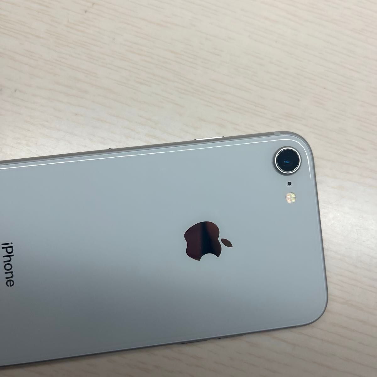 iPhone8 256GB SIMフリー バッテリー最大容量87% 画面割れあり iPhone8 256GB SIMフリー バッテリー最大容量87% 画面割れあり