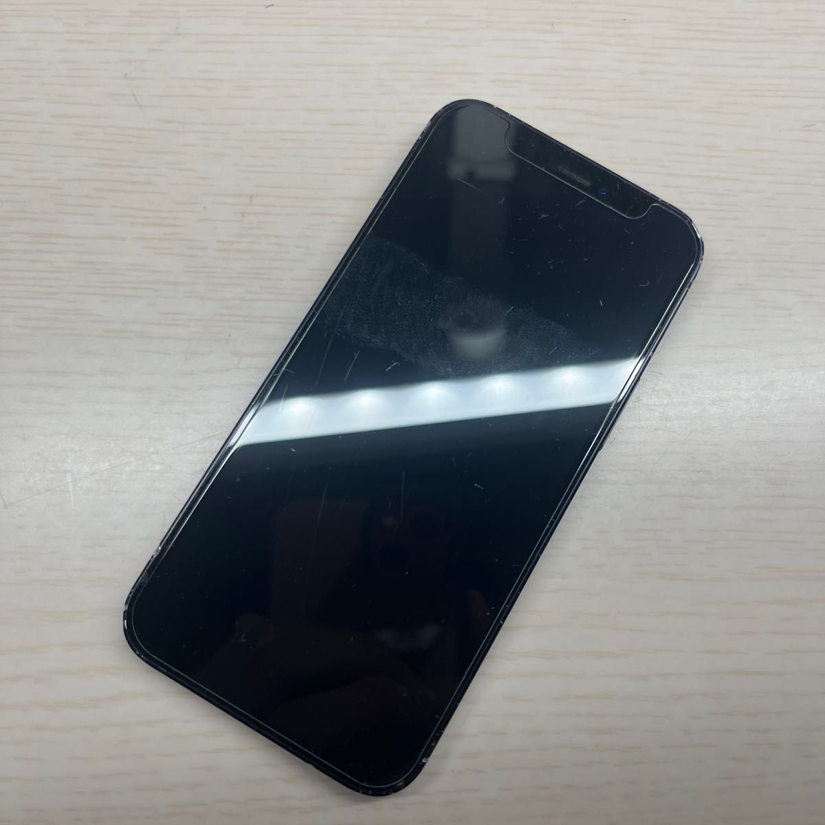 iPhone 12 ブラック SIMフリー 背面割れ バッテリー83% iPhone12 mini 64GB SIMフリー バッテリー最大容量84% 背面割れ