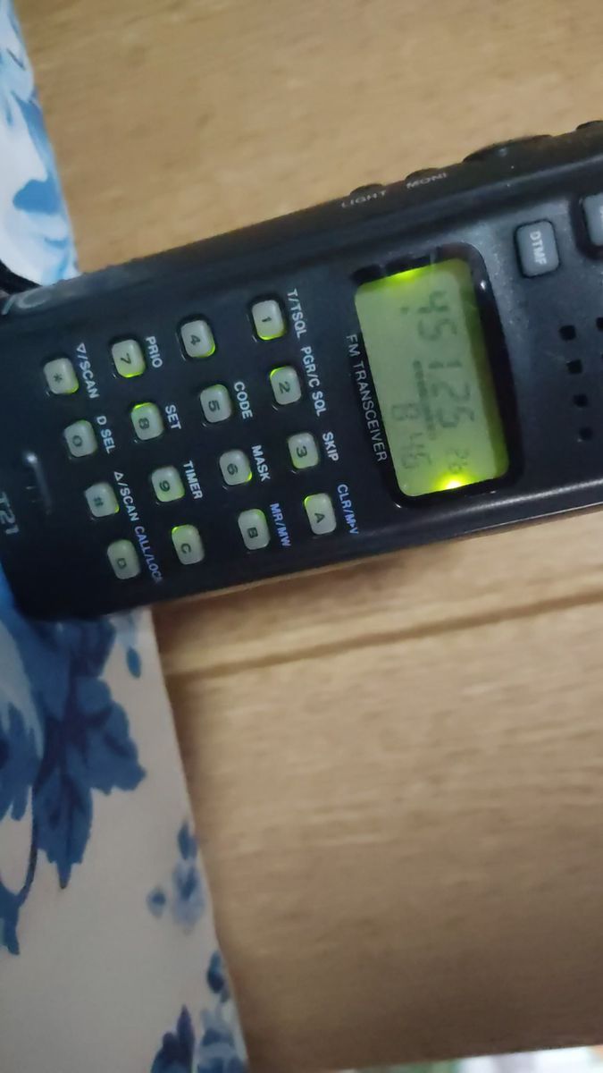【ジャンク5500】アイコム IC-T21 超小型アンテナ付き 受信改造済み 動作確認済み 現状渡し、無保証。
