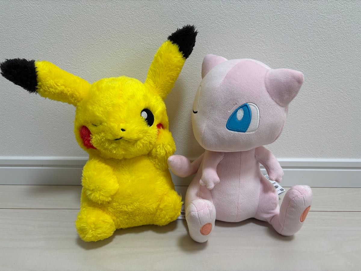 ポケモン ぬいぐるみ 2個セット 新品未使用 ピカチュウ ミュウ ポケモン ぬいぐるみ 2個セット 新品未使用 ピカチュウ ミュウ