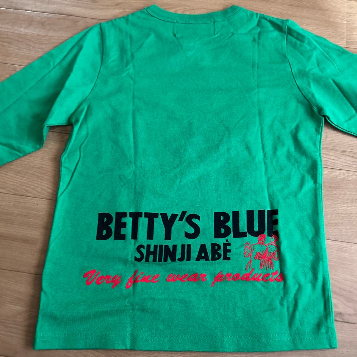 Betty's Blue Tシャツ グリーン 9号|Yahoo!フリマ(旧PayPay Betty's Blue Tシャツ グリーン 9号|Yahoo!フリマ(旧PayPay