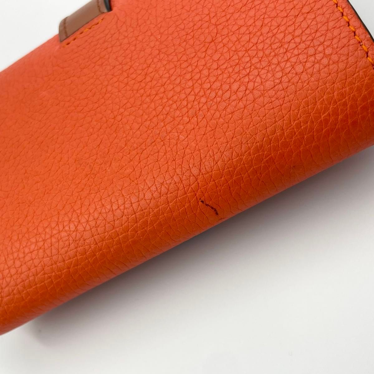鑑定済・美品 LOEWE ロエベ スモール バーティカル ウォレット 鑑定済・美品 LOEWE ロエベ スモール バーティカル ウォレット