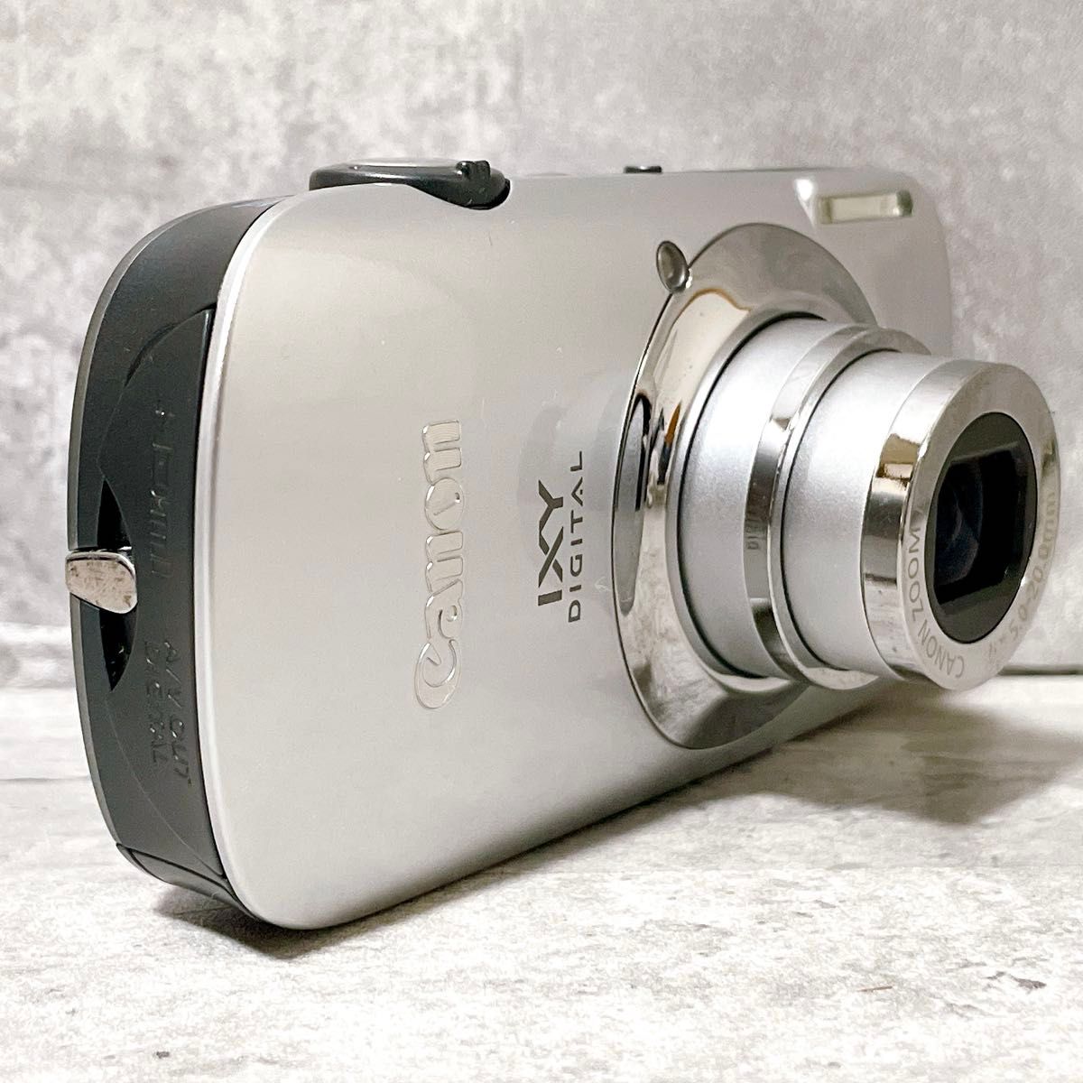 ほぼ未使用 Canon IXY DIGITAL 510 IS シルバー 付属品完備 ほぼ未使用 Canon IXY DIGITAL 510 IS シルバー 付属品完備