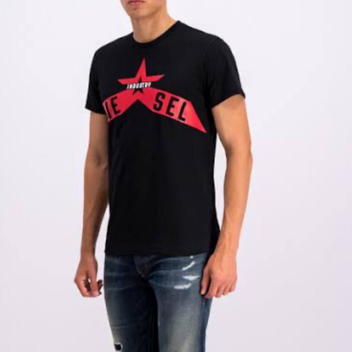 新品】DIESEL ディーゼル/クルーネック グラフィックロゴ T 新品】DIESEL ディーゼル/クルーネック グラフィックロゴ T