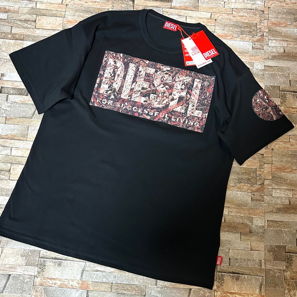 新品】DIESEL ディーゼル/クルーネック ギャバジンパッチロゴT 新品】DIESEL ディーゼル/クルーネック ギャバジンパッチロゴT