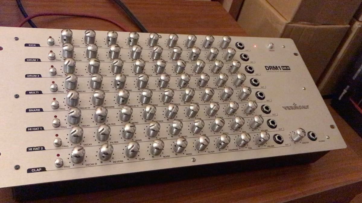 Vermona DRM1 MK III Deluxe(Trigger INなしバージョン)