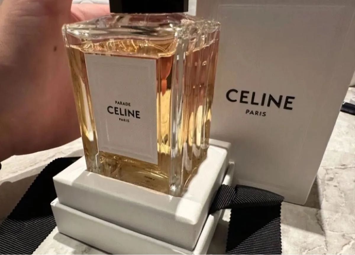 CELINE パラード 香水 10ml|Yahoo!フリマ(旧PayPayフリマ) CELINE パラード 香水 10ml|Yahoo!フリマ(旧PayPayフリマ)