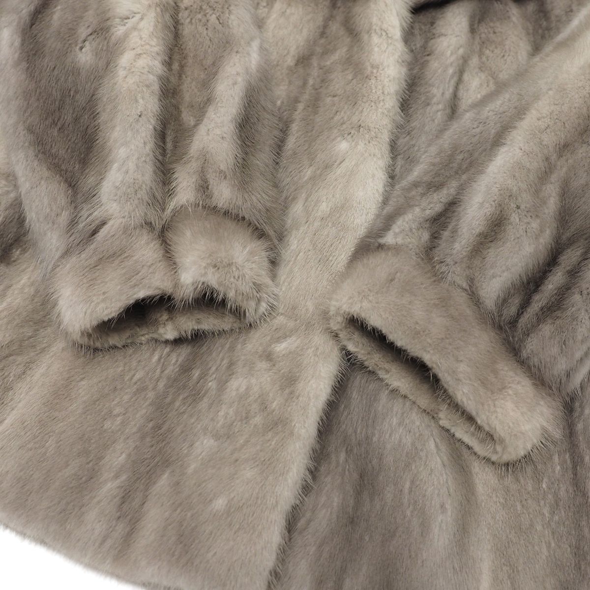 GR2528☆サガミンク SAGAMINK 銀サガ 最高級毛皮 ミンク MINK GR2528☆サガミンク SAGAMINK 銀サガ 最高級毛皮 ミンク MINK