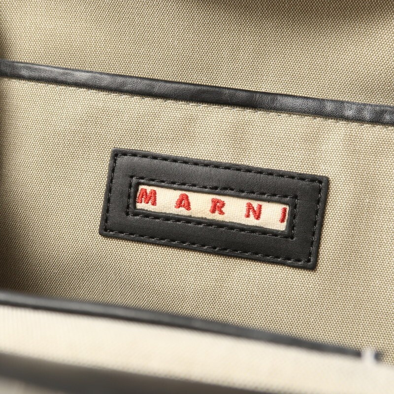 MH5616□イタリア製 MARNI マルニ パイソンレザー 本ヘビ革 MH5616□イタリア製 MARNI マルニ パイソンレザー 本ヘビ革