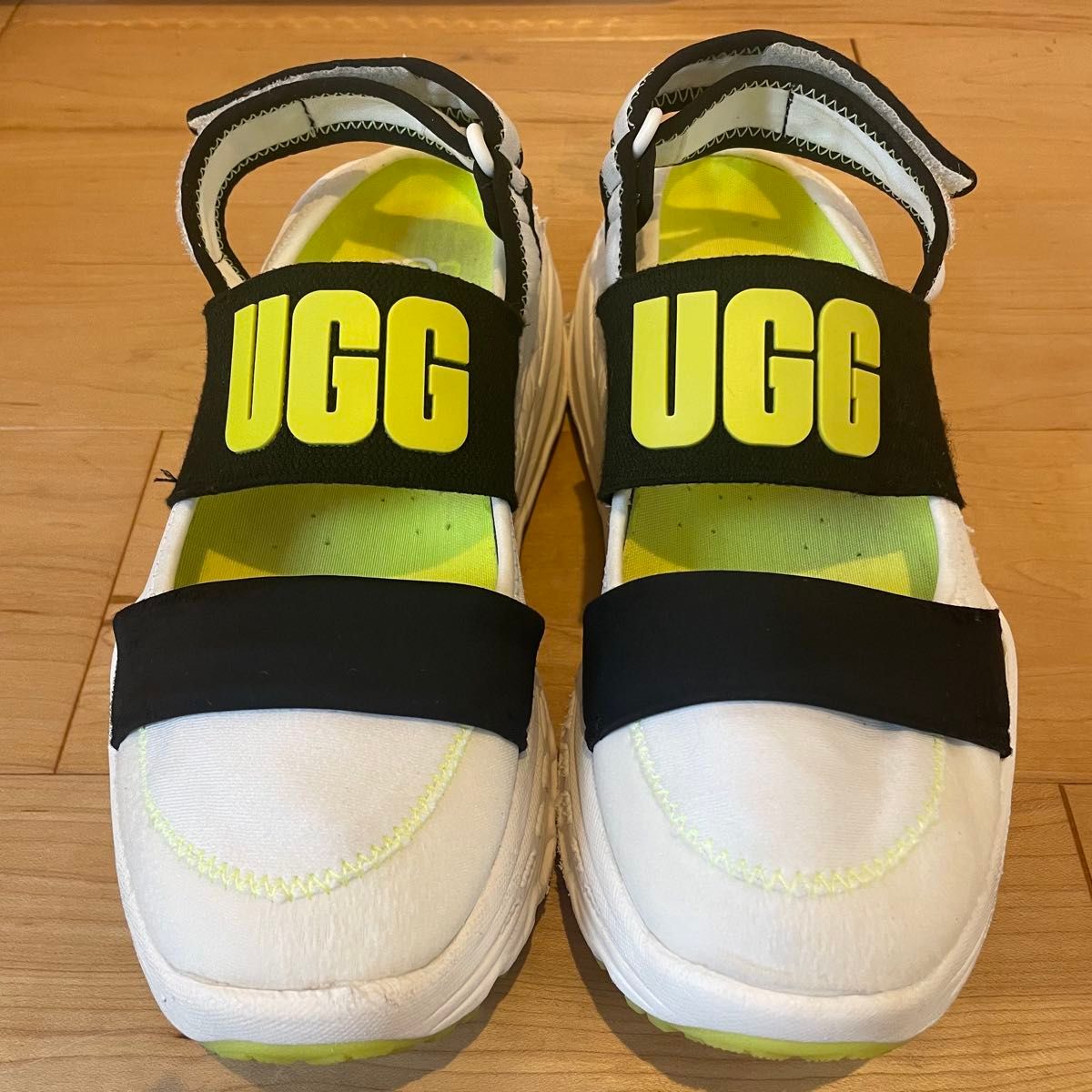 UGG アグ スリングバックランナー スポーツサンダル スポサン UGG アグ スリングバックランナー スポーツサンダル スポサン