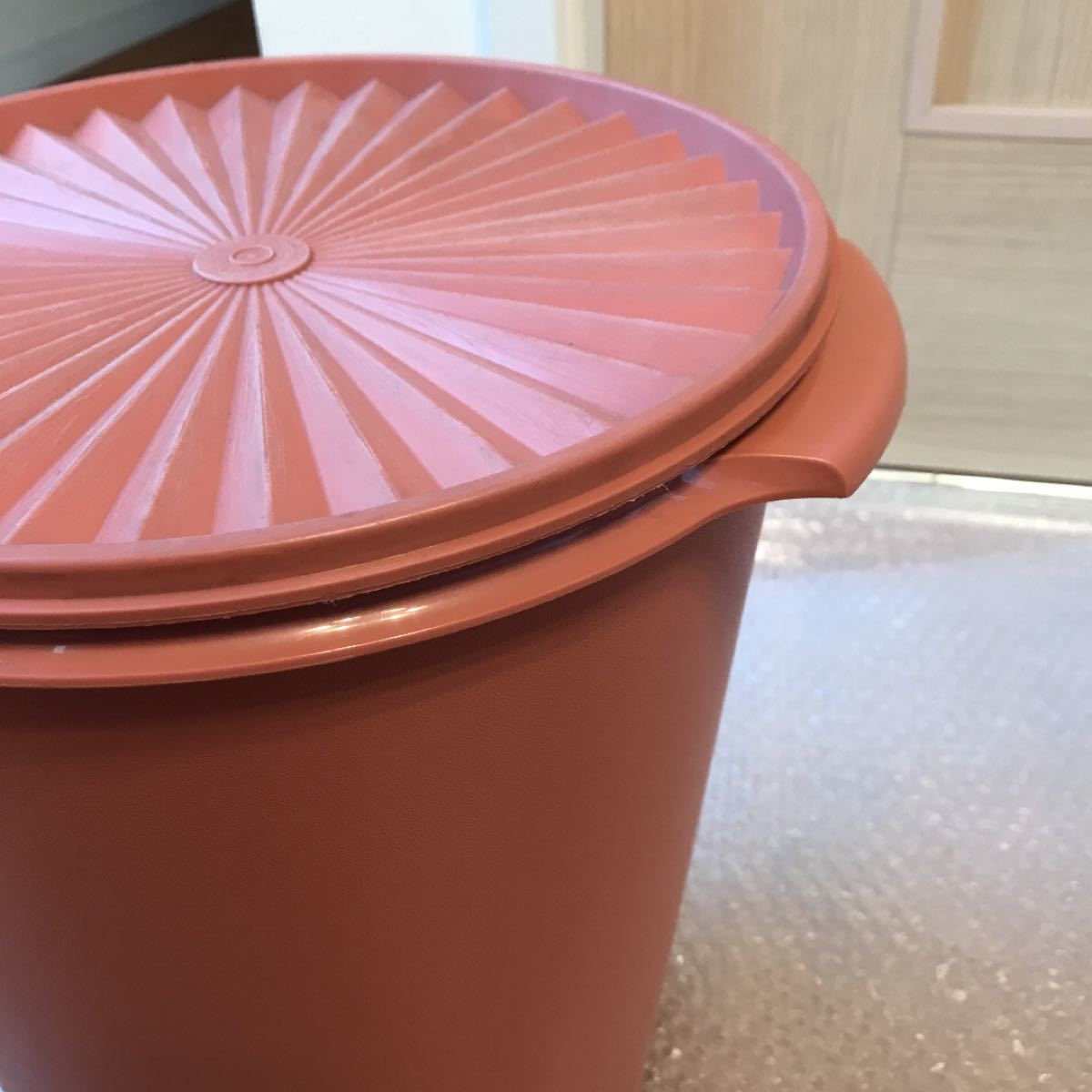 タッパーウェアマキシクィーンデコレーター Tupperware 保存容器 タッパーウェアマキシクィーンデコレーター Tupperware 保存容器