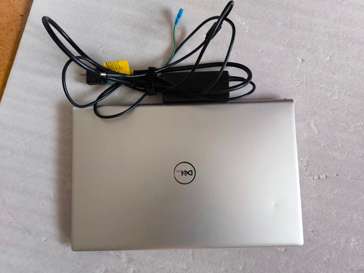 ジャンク品】Dell Inspiron 5415 14インチ ノートPC Ryzen 7 ジャンク品】Dell Inspiron 5415 14インチ ノートPC Ryzen 7