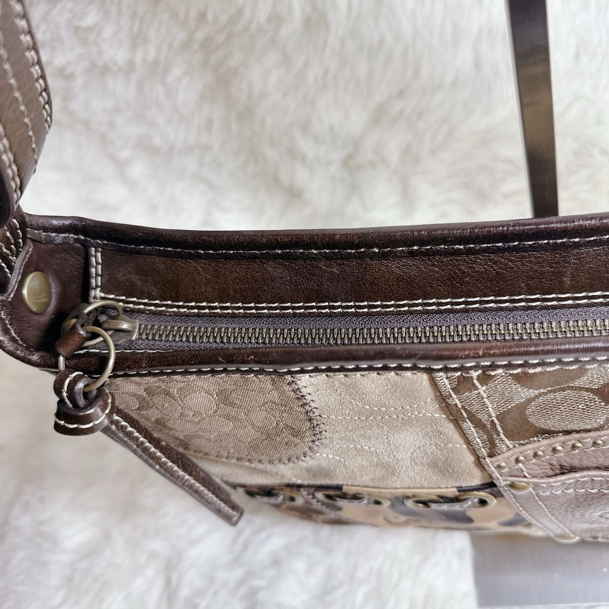 良品 COACH coach コーチ ショルダーバッグ ハンドバック パッチ 良品 COACH coach コーチ ショルダーバッグ ハンドバック パッチ