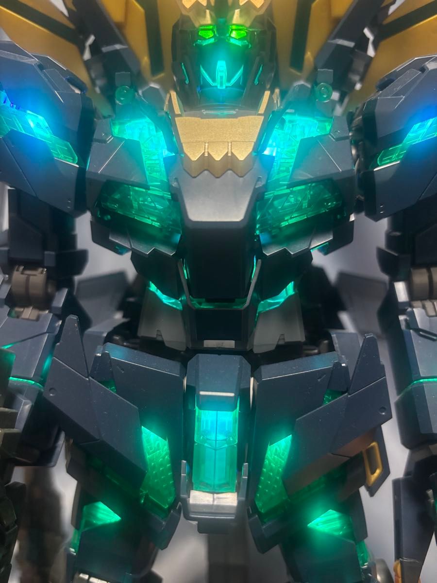 PG バンシィ最終決戦 LEDユニットと拡張ユニット付き 中古美品 PG バンシィ最終決戦 LEDユニットと拡張ユニット付き 中古美品