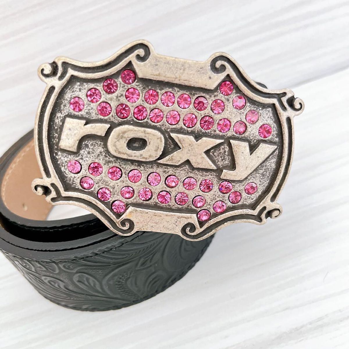 ROXY ベルト ラインストーン レザー y2k オールドサーフ 黒 ROXY ベルト ラインストーン レザー y2k オールドサーフ 黒