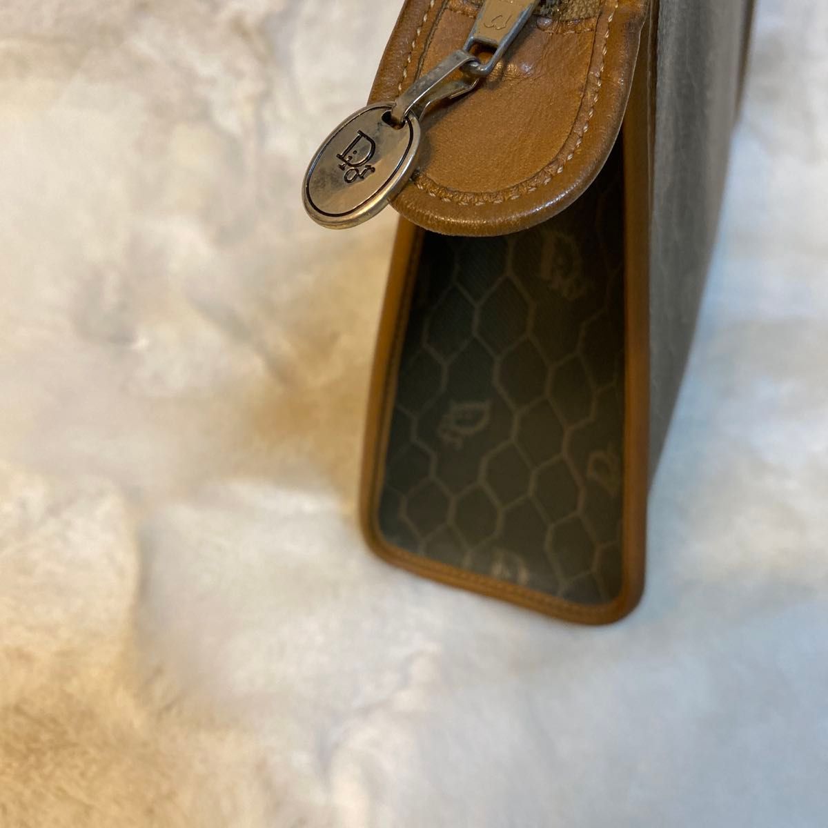 Christian Dior ディオール ハニカム柄 クラッチバッグ セカンド Christian Dior ディオール ハニカム柄 クラッチバッグ セカンド