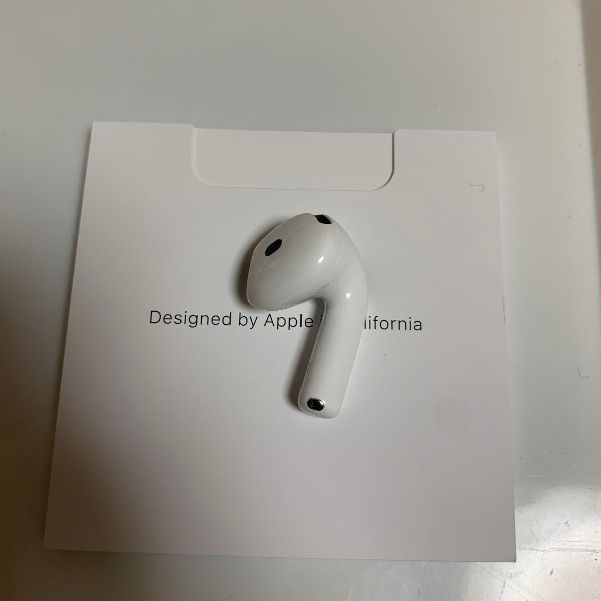 Apple AirPods 第4世代 ANC 新品未使用 右耳 右側 右 イヤホン Apple AirPods 第4世代 ANC 新品未使用 右耳 右側 右 イヤホン