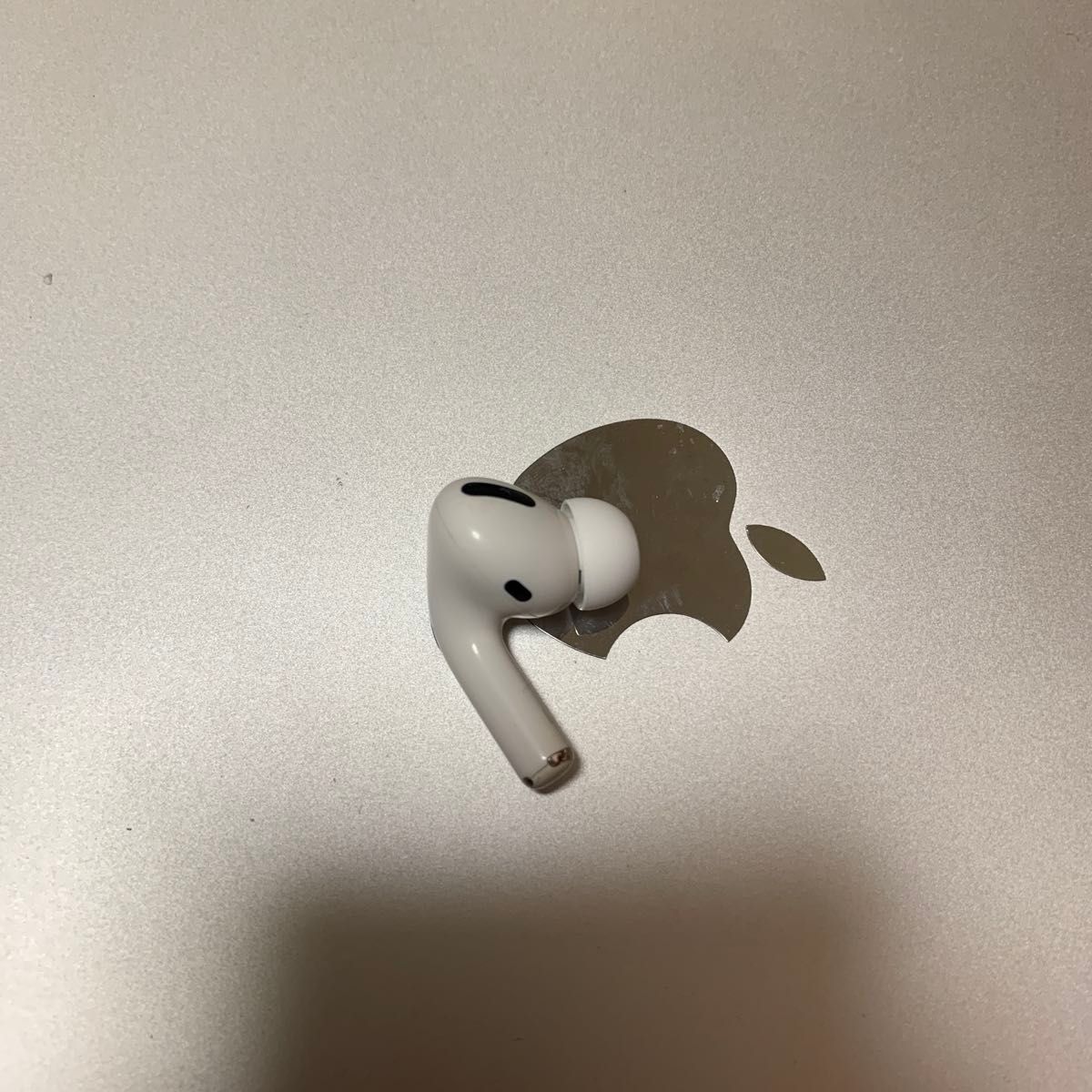 Apple AirPods Pro 第1世代 左耳 左 左側 左イヤホン|Yahoo Apple AirPods Pro 第1世代 左耳 左 左側 左イヤホン|Yahoo