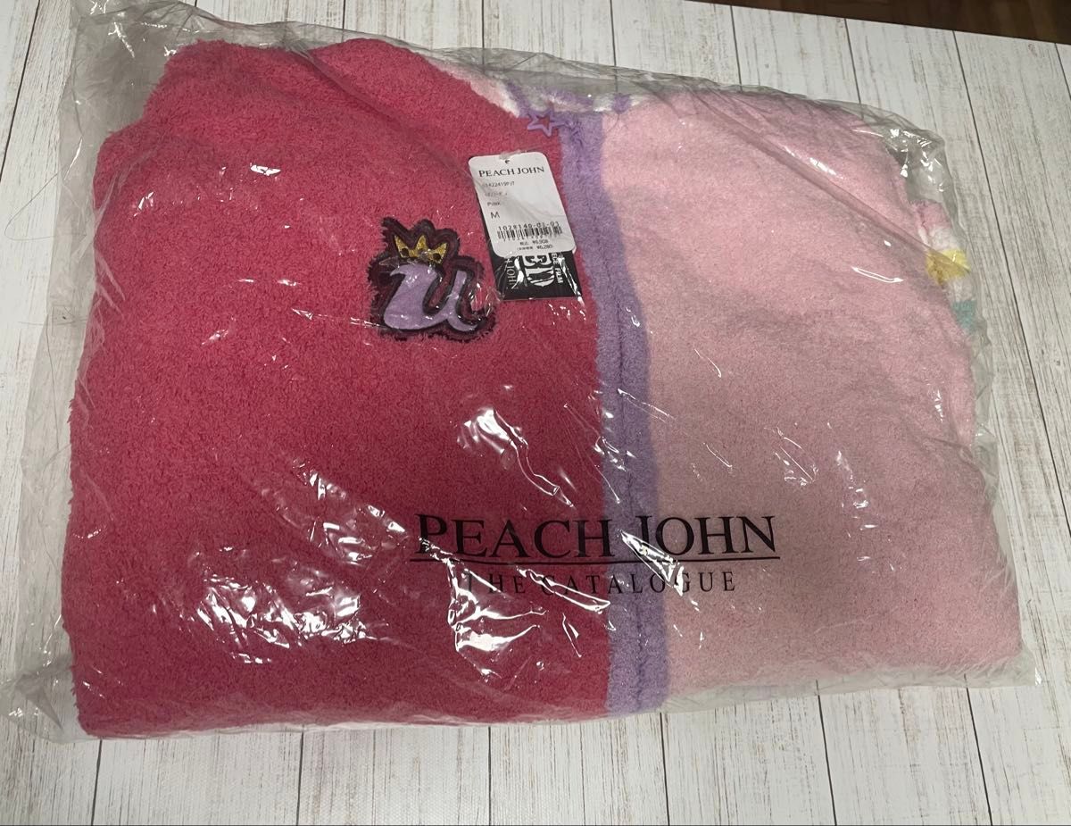 PEACH JOHN ワンピース ウタ パーカー M ピンク 限定品 新品未 PEACH JOHN ワンピース ウタ パーカー M ピンク 限定品 新品未