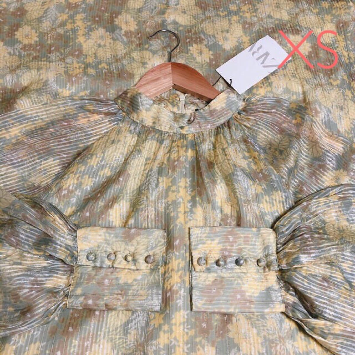 Paypayフリマ 希少 人気完売 Zara ロングワンピース 花柄 黄 ザラ スカート Xs Paypayフリマ 希少 人気完売 Zara ロングワンピース 花柄 黄 ザラ スカート Xs