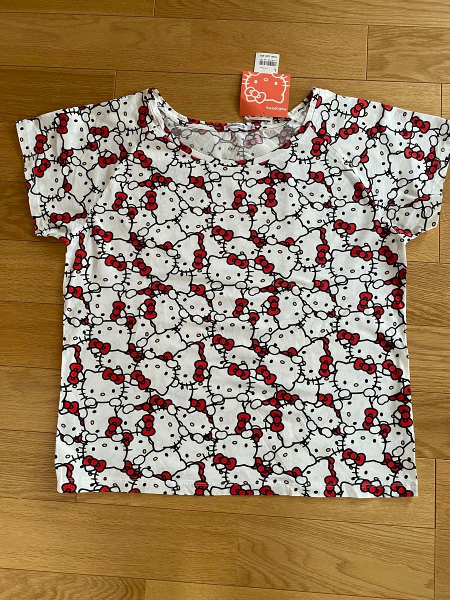 新品タグ付き UNIQLO×ハローキティ コラボラグランTシャツL 新品タグ付き UNIQLO×ハローキティ コラボラグランTシャツL