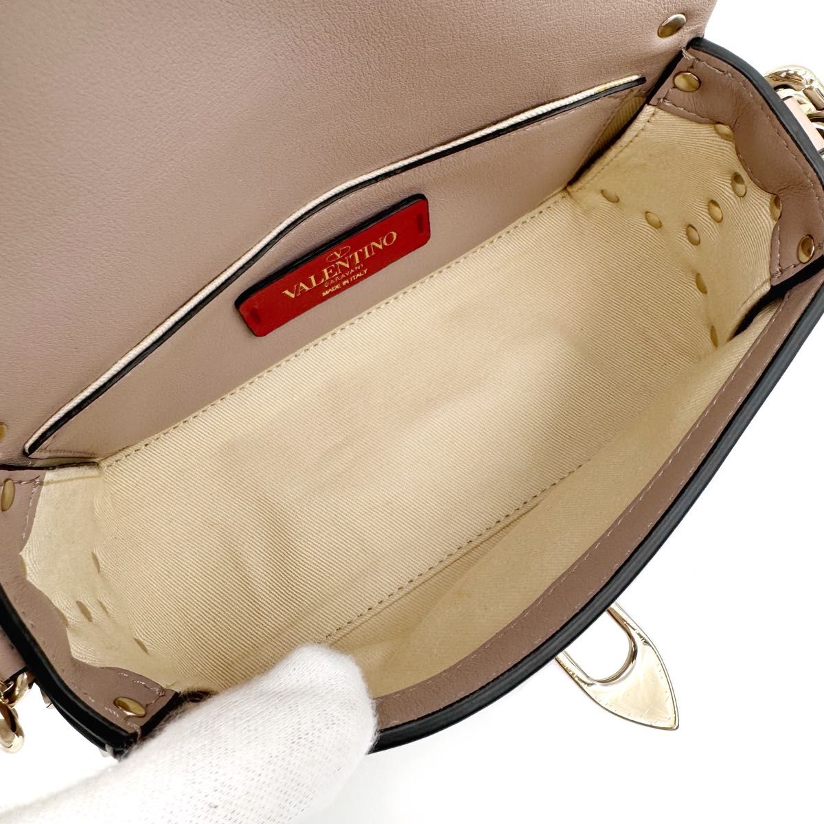 VALENTINO ロックスタッズ ショルダーバッグ レザー ピンク VALENTINO ロックスタッズ ショルダーバッグ レザー ピンク