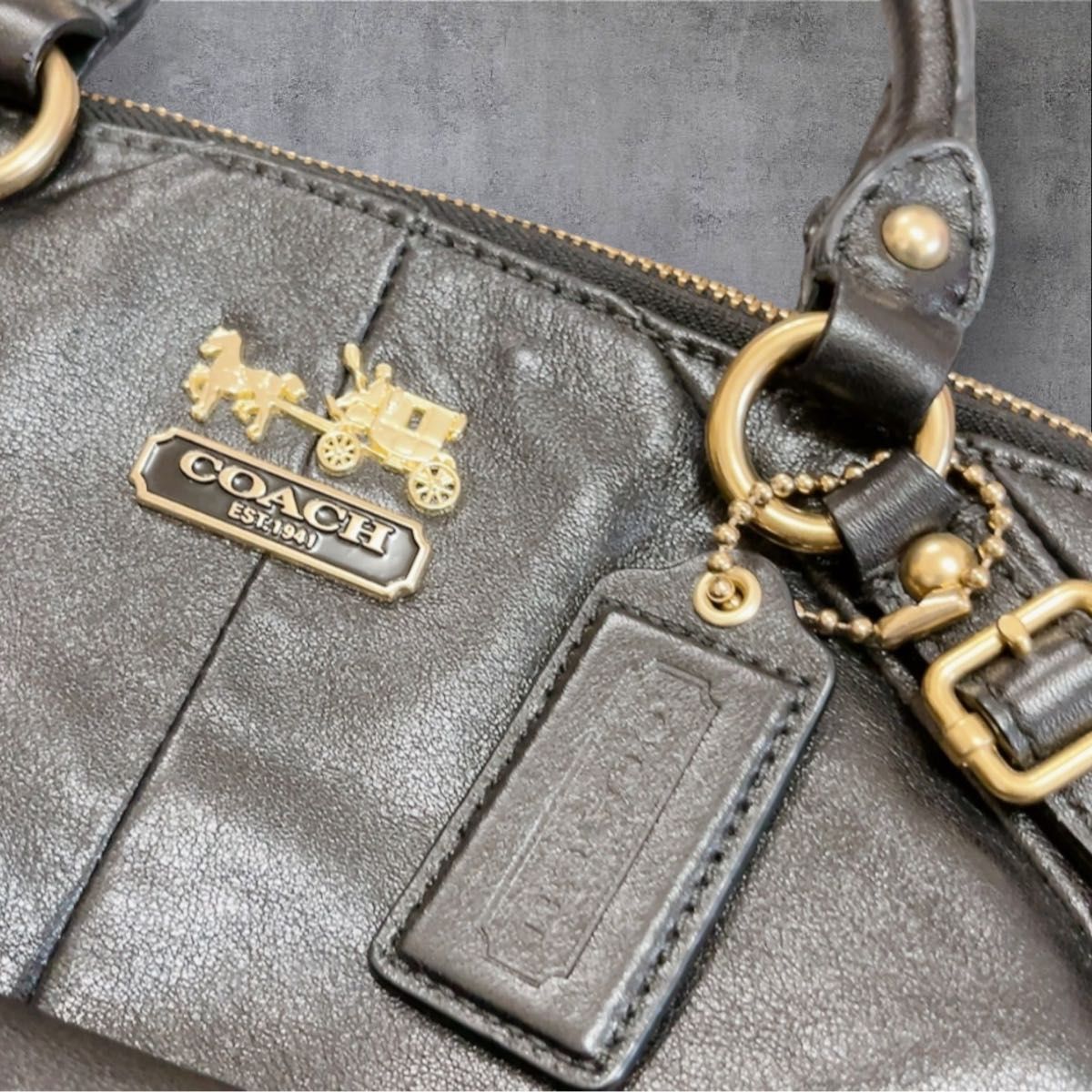 COACH 】オールドコーチ 金馬車 2way ショルダー ハンドバッグ COACH 】オールドコーチ 金馬車 2way ショルダー ハンドバッグ