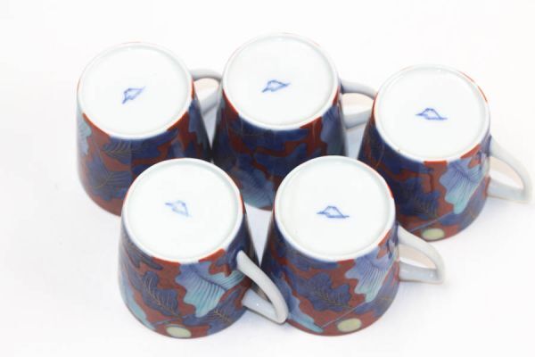 中古】宮内庁御用達 深川製磁 陶磁器 染付色絵金彩 鶴の舞 葡萄 中古】宮内庁御用達 深川製磁 陶磁器 染付色絵金彩 鶴の舞 葡萄