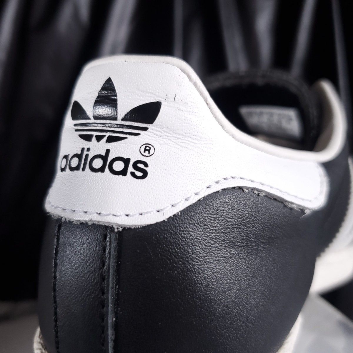 adidas 金ベロ 80s SUPER STAR スーパースター ブラック 黒 82 adidas 金ベロ 80s SUPER STAR スーパースター ブラック 黒 82