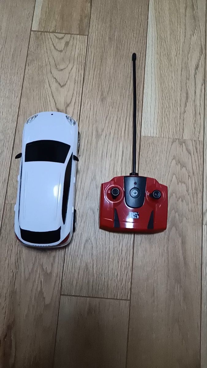 ポルシェ カイエン ラジコン
