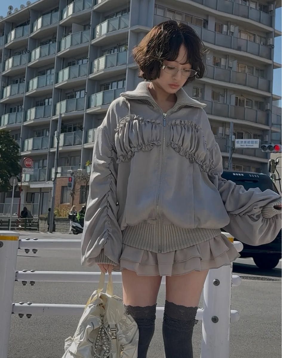 ペリキュール ribbon gather lib blouson 新品未使用 pellicule ribbon gather lib blouson グレー