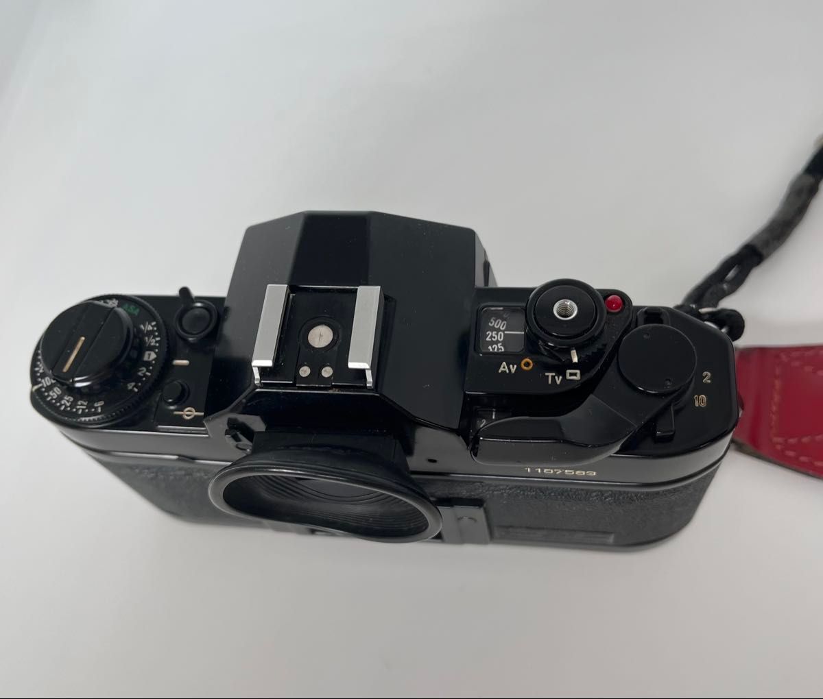 希少・動作品】Canon A-1 フィルムカメラ + レンズ3本セット 希少・動作品】Canon A-1 フィルムカメラ + レンズ3本セット
