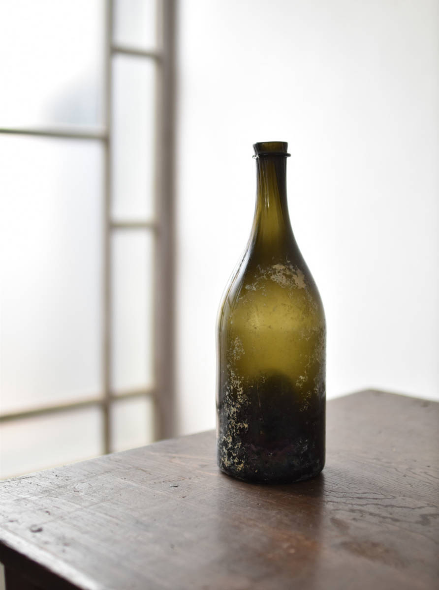 18-19世紀前半 ドイツ 古い銀化したガラスワインボトル / 古道具
