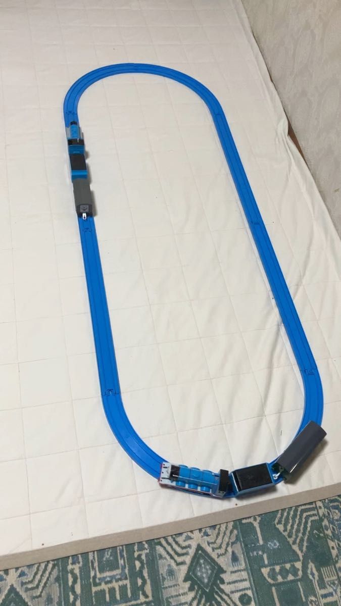 プラレール トーマス関連 旧タイプ エドワード、貨車の3両 と ゴードン、客車の3両 計6両 動作OK 中古品