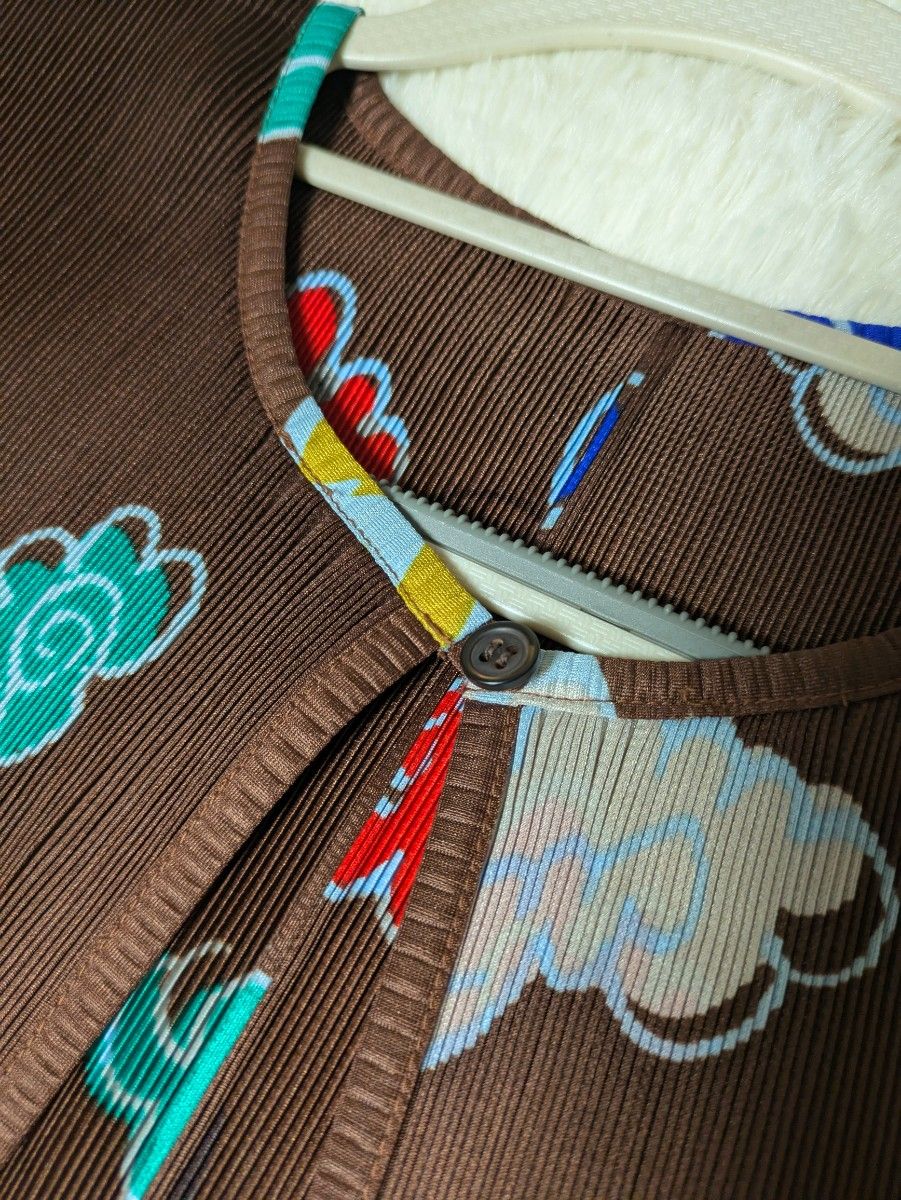 イッセイミヤケ PLEATS PLEASE カーディガン 半袖|Yahoo!フリマ イッセイミヤケ PLEATS PLEASE カーディガン 半袖|Yahoo!フリマ