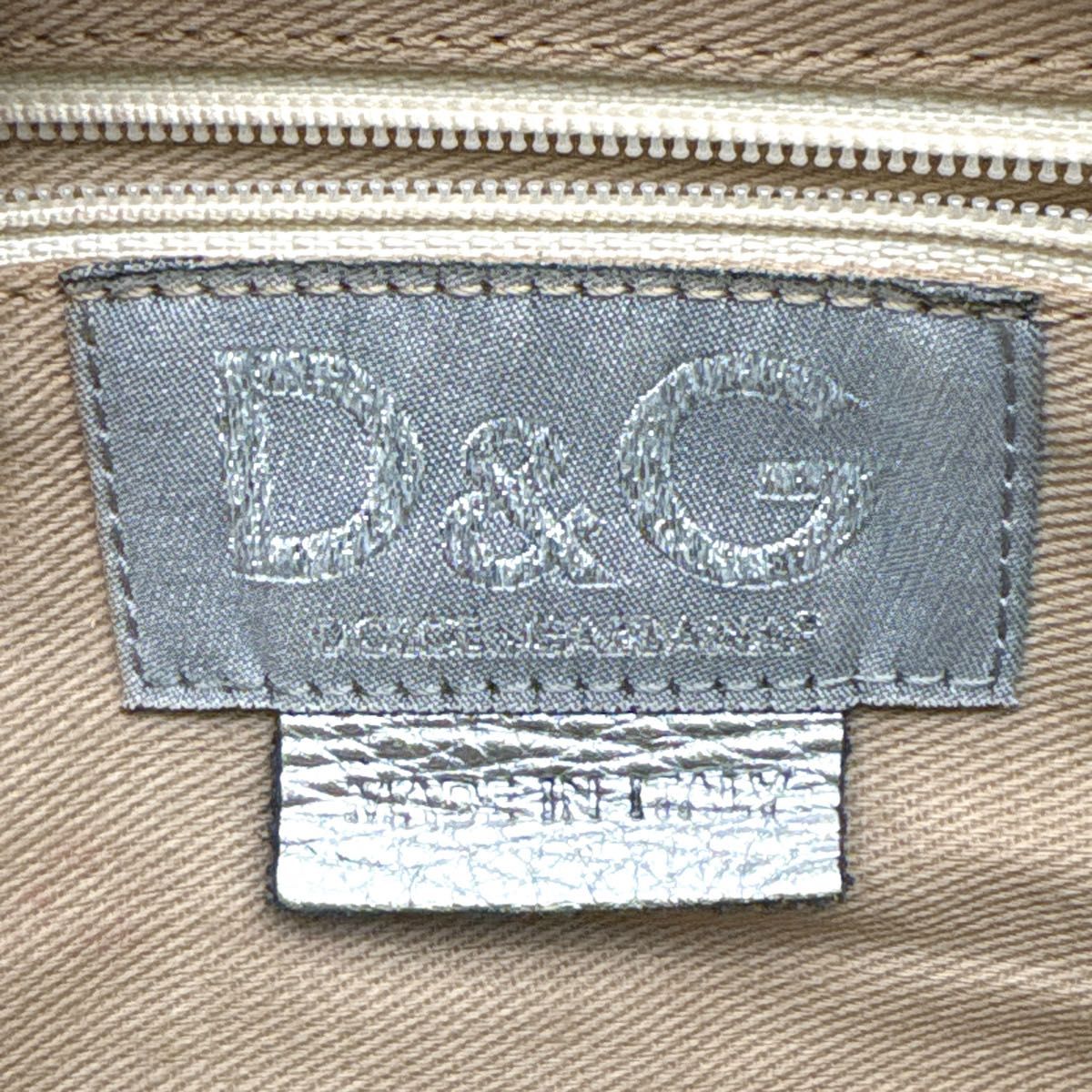 DOLCE&GABBANA ドルガバ 横長バッグ レザー シルバー 肩掛け Y2K DOLCE&GABBANA ドルガバ 横長バッグ レザー シルバー 肩掛け Y2K